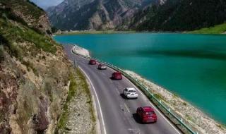 巴音布鲁克赛车是真的吗 巴音布鲁克赛车是真的吗