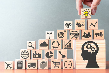 4孩妈妈回应孕期离婚争议：常被家暴,究竟是怎么一回事-