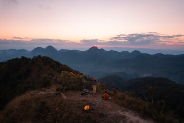 必看教程“微信麻将开挂工具”其实真的有挂
